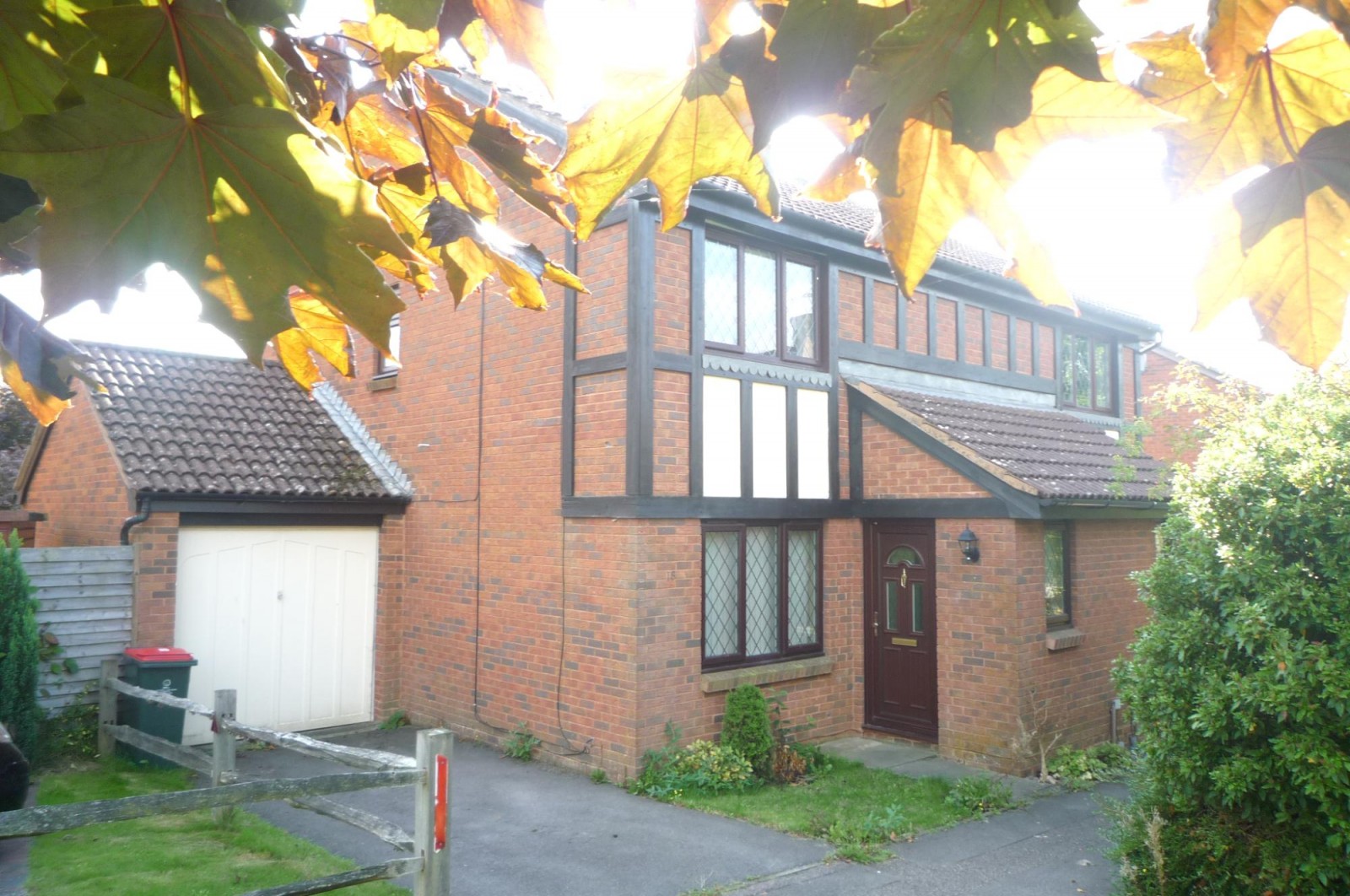 3 bedroom house to rent - Redgrave Drive, Crawley, RH10 - Property View 1