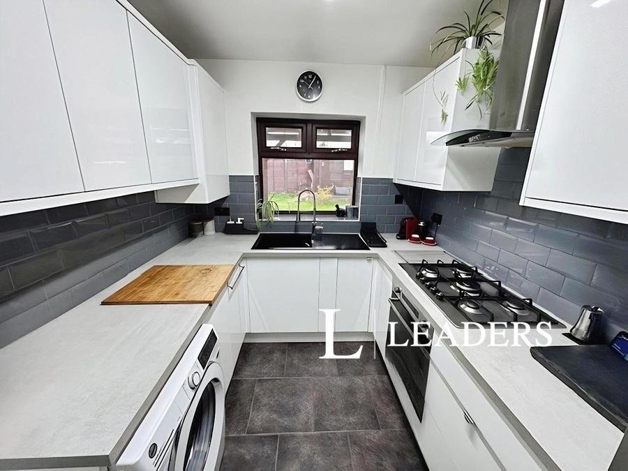 3 bedroom house to rent - Selworthy Drive, Crewe, CW1 - Property View 3