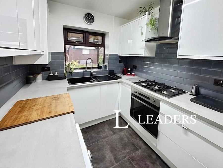 3 bedroom house to rent - Selworthy Drive, Crewe, CW1 - Property View 2