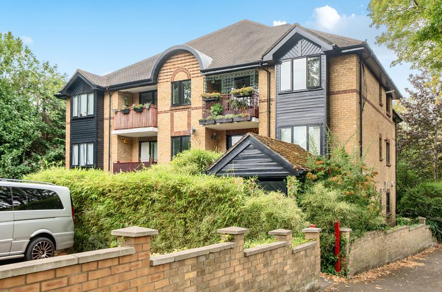 2 bedroom apartment for sale - The Downsway, Sutton, SM2 - Property View 1