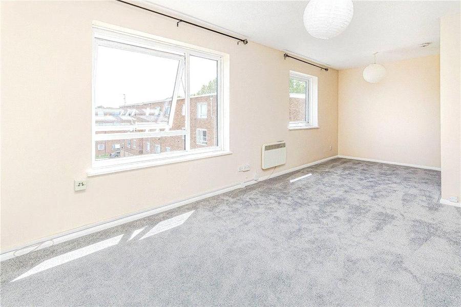 1 bedroom apartment for sale - St. James Road, Sutton, SM1 - Property View 2