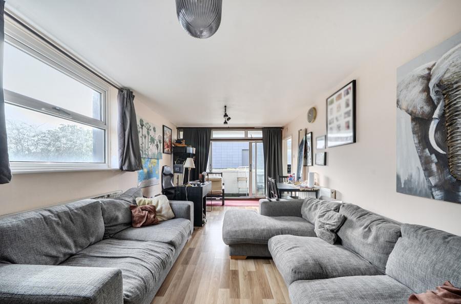 2 bedroom apartment for sale - Cranwell Court, Wickham Road, Croydon, CR0 - Property View 2