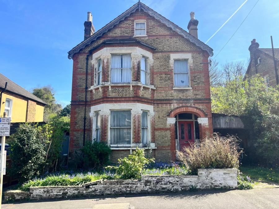 6 bedroom house for sale - Dornton Road, South Croydon, CR2 - Property View 1