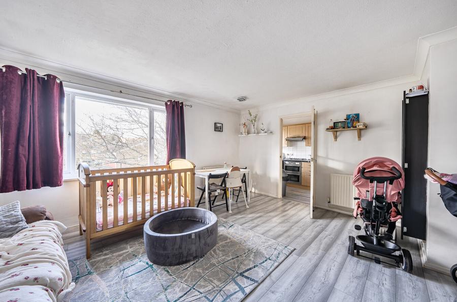 2 bedroom apartment for sale - Hartscroft, Linton Glade, Croydon, CR0 - Property View 2