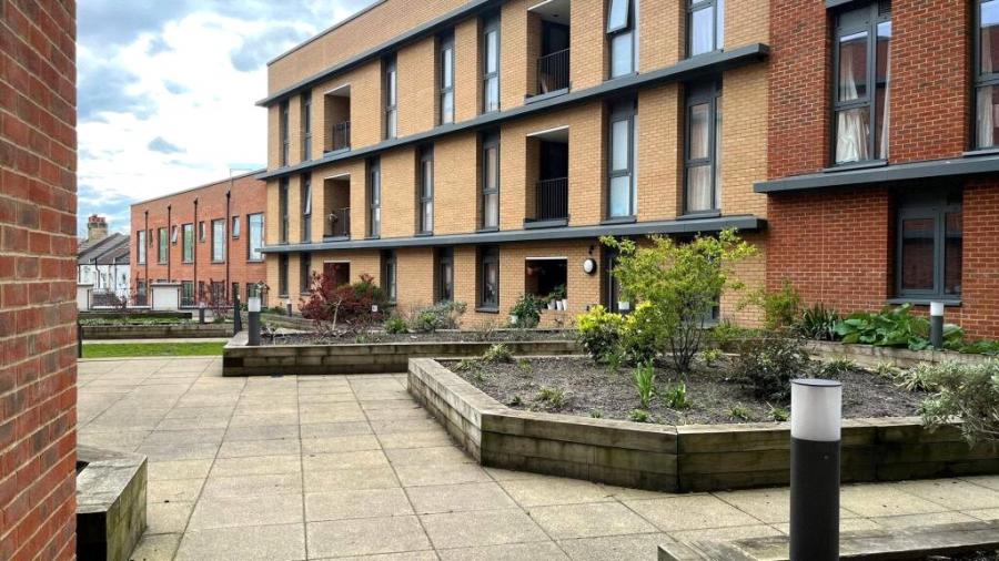 2 bedroom apartment for sale - High Street, Sutton, SM1 - Property View 1