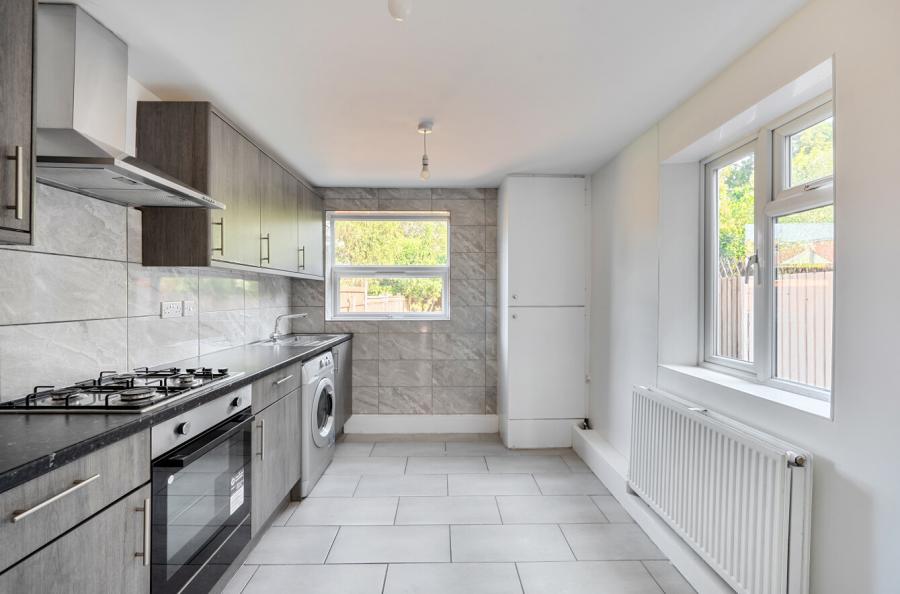 3 bedroom house for sale - Exeter Road, Croydon, CR0 - Property View 3