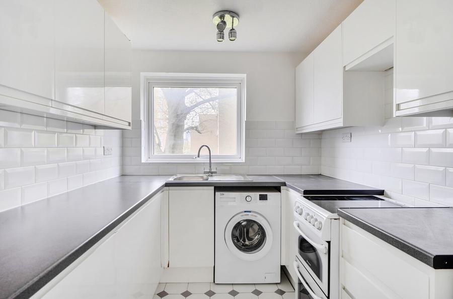 1 bedroom apartment for sale - Blackbush Close, Sutton, SM2 - Property View 3