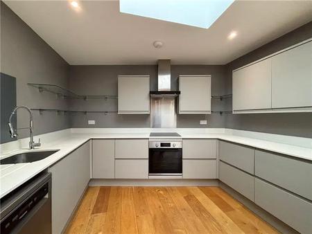 1 bedroom bungalow to rent - Sandy Lane North, WALLINGTON, Surrey, SM68LA - Property View 2