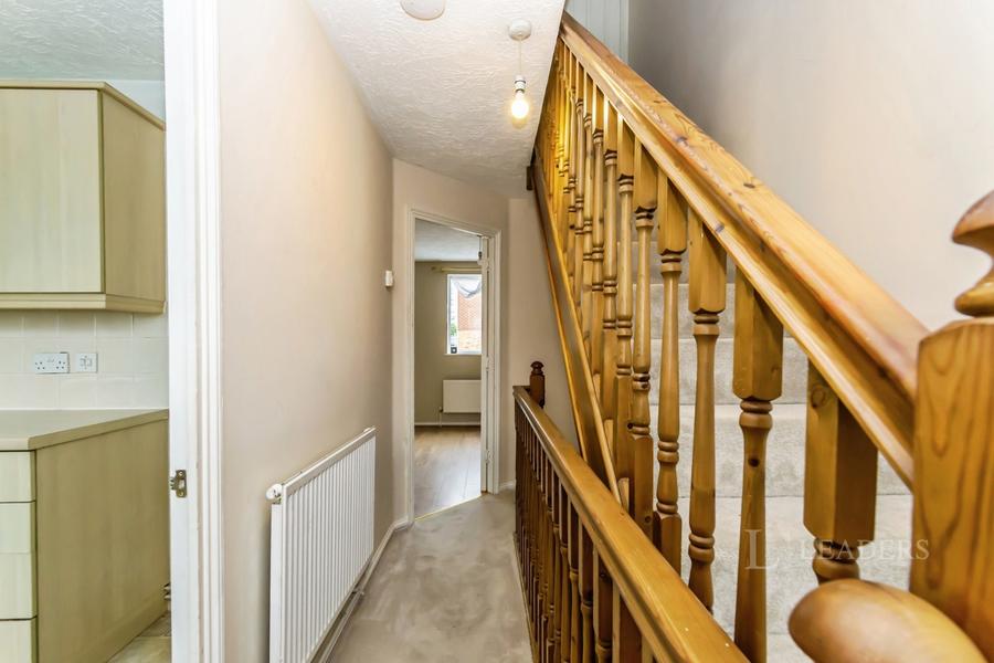 2 bedroom maisonette to rent - Franklin Way, Croydon, CR0 - Property View 3