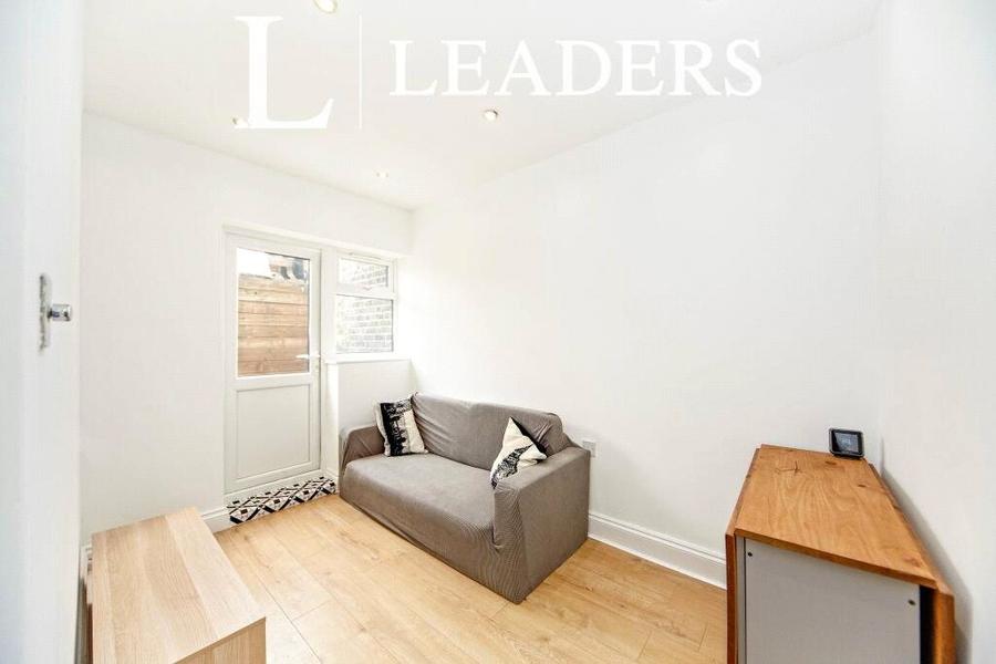 1 bedroom apartment to rent - Birchanger Road, London, SE25 - Property View 1