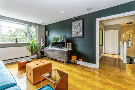3 bedroom maisonette to rent - Brighton Road, Purley, CR8 - Property View 2