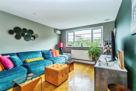 3 bedroom maisonette to rent - Brighton Road, Purley, CR8