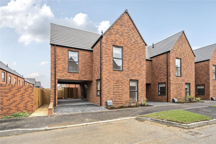 3 bedroom terraced to rent - Elder Drive, Houghton Regis, Dunstable, Bedfordshire, LU5 - Property View 1