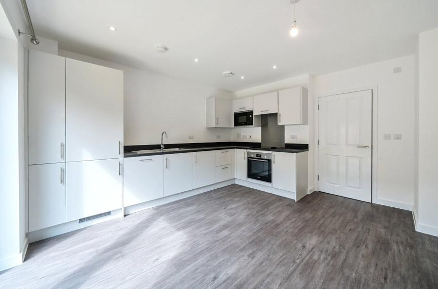4 bedroom terraced to rent - Waterslade Way, Houghton Regis, Dunstable, Bedfordshire, LU5 - Property View 2