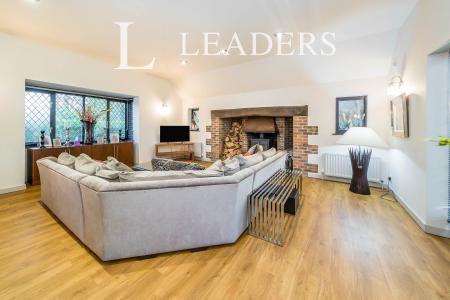 4 bedroom house to rent - Furnace House, Furnace Farm Road, East Grinstead, RH19 - Property View 3