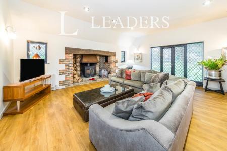 4 bedroom house to rent - Furnace House, Furnace Farm Road, East Grinstead, RH19 - Property View 2