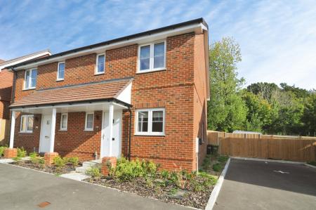3 bedroom house to rent - Glenister Way, St. Leonards-on-Sea, East Sussex, TN37