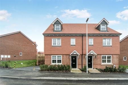 4 bed house for rent in 7, Funnell Drive, Stone Cross, East Sussex, BN24