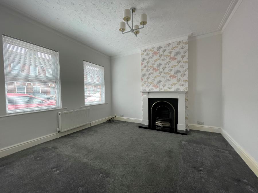 2 bedroom house to rent - Bexhill Road, Eastbourne, BN22 - Property View 2