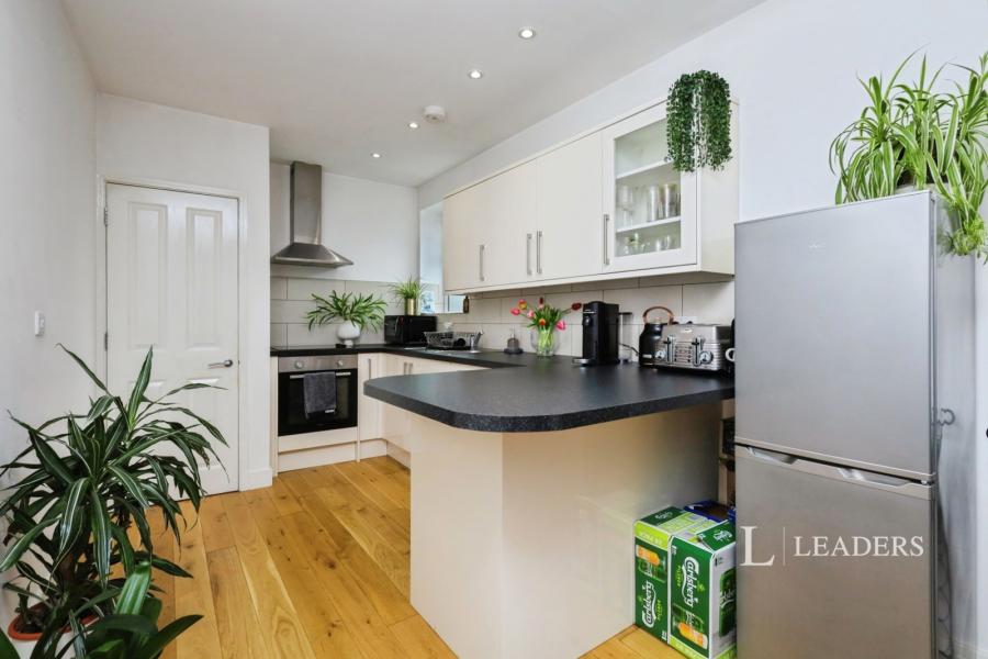 1 bedroom house to rent - Artisans Dwellings, South Street, Eastbourne, East Sussex, BN21 - Property View 3