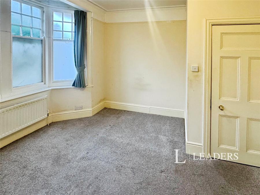 2 bedroom apartment to rent - Commercial Road, Eastbourne, East Sussex, BN21 - Property View 3