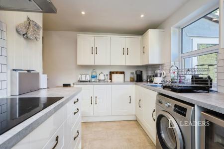 3 bedroom house to rent - Victoria Drive, Eastbourne, East Sussex, BN20 - Property View 2