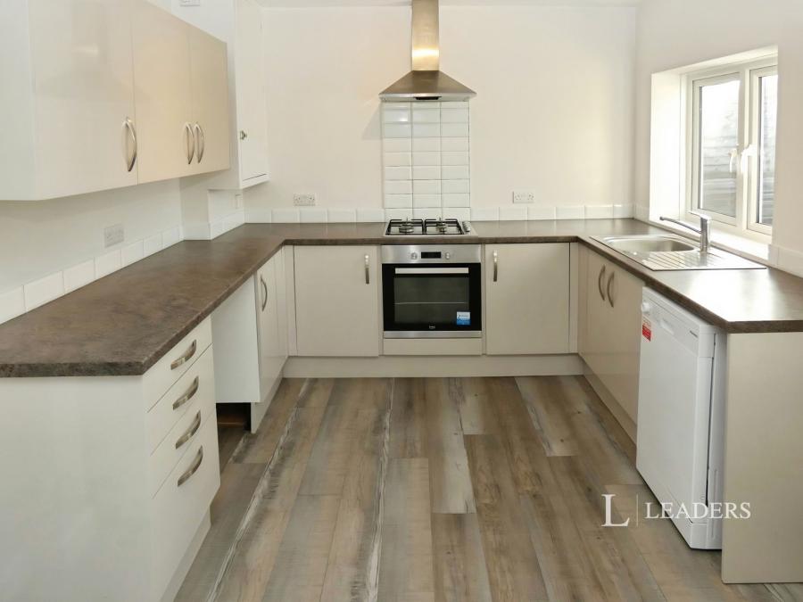 3 bedroom house to rent - Churchdale Road, Eastbourne, BN22 - Property View 2