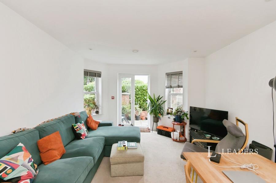 2 bedroom apartment to rent - Grange Road, Eastbourne, East Sussex, BN21 - Property View 2