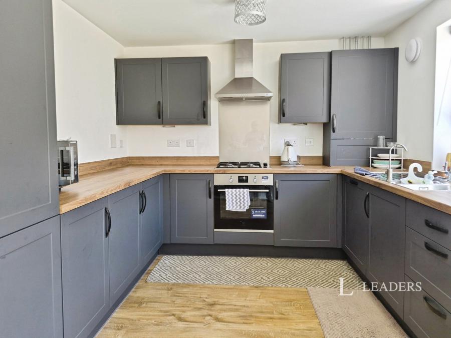 4 bedroom house to rent - Dennis Way, Eastbourne, East Sussex, BN22 - Property View 2