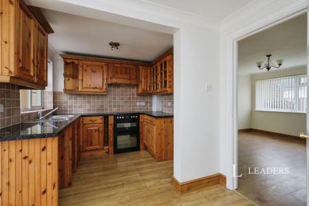 2 bedroom house to rent - Went Hill Gardens, Eastbourne, East Sussex, BN22 - Property View 3