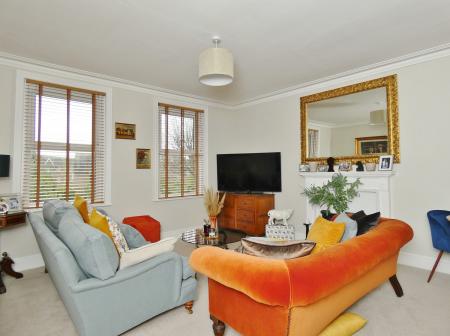 2 bedroom property to rent - Moatcroft Road, Eastbourne, BN21 - Property View 3