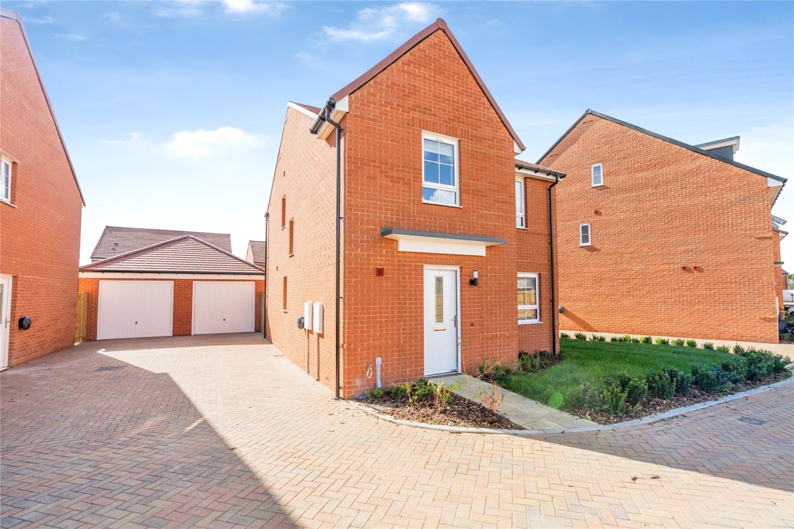 4 bedroom house to rent - Tern Crescent, Bosham, Chichester, West Sussex, PO18 - Property View 1