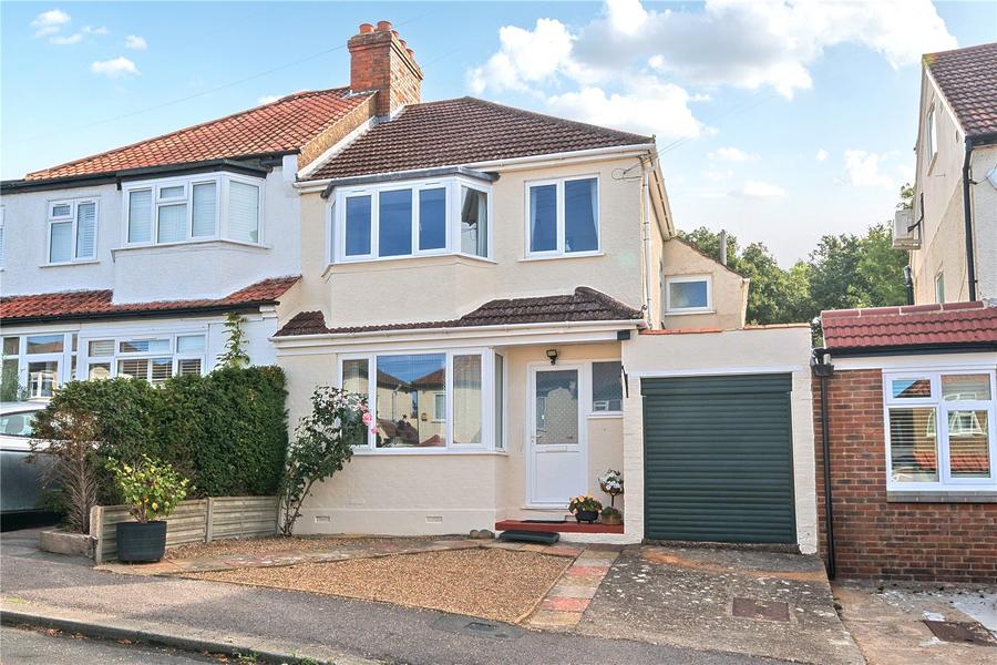 4 bedroom house for sale - The Greenway, Epsom, Surrey, KT18 - Property View 1