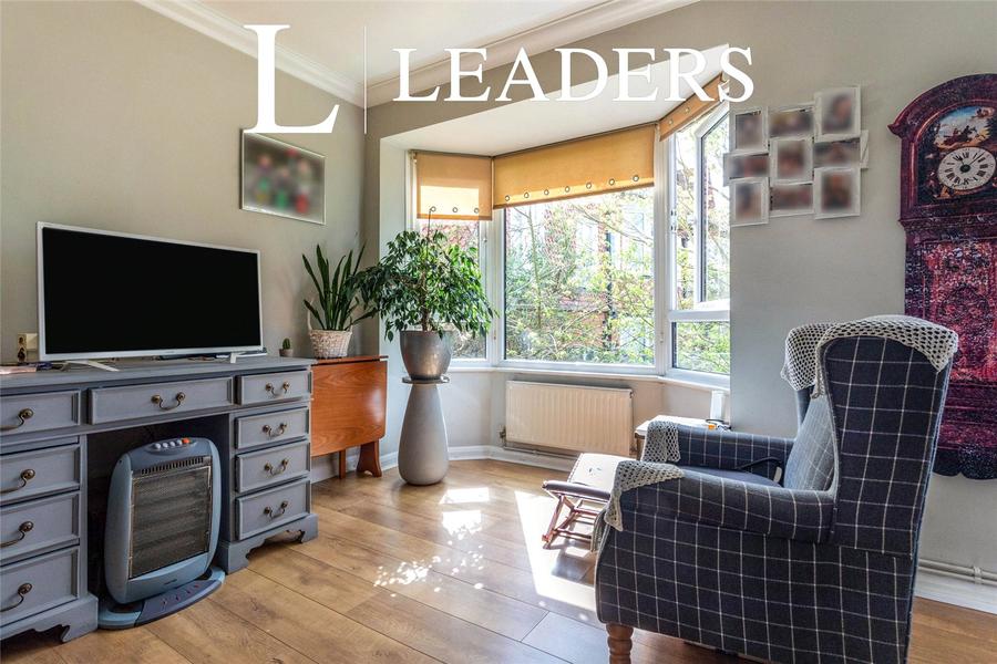 2 bedroom maisonette for sale - Wrayfield Avenue, Reigate, Surrey, RH2 - Property View 3