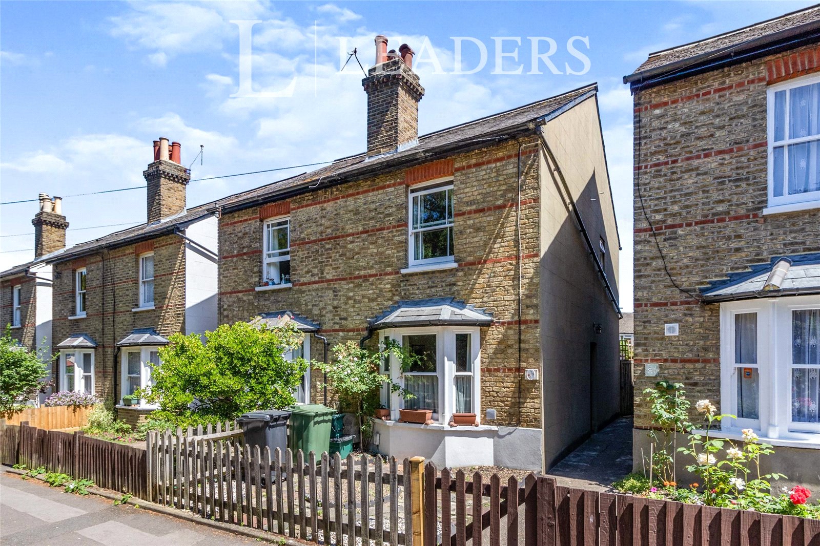2 bedroom cottage for sale - Church Road, Epsom, KT17 - Property View 1