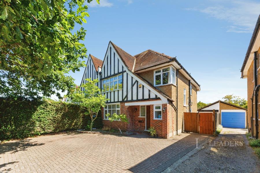 4 bedroom house to rent - Dorking Road, Epsom, KT18 - Property View 1