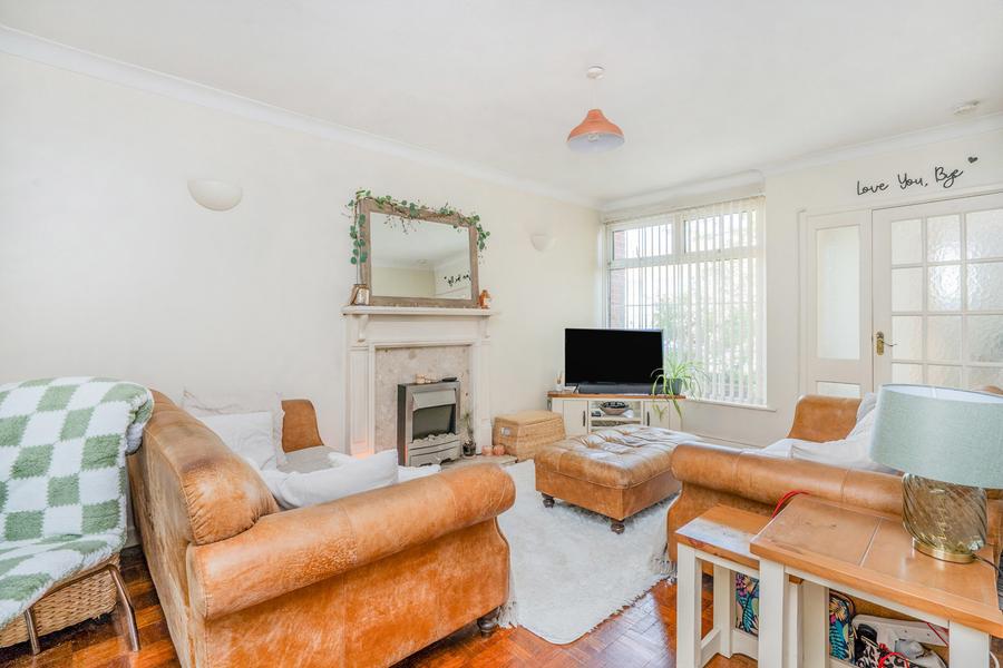 4 bedroom house to rent - Furneaux Gardens, Fareham, PO16 - Property View 3