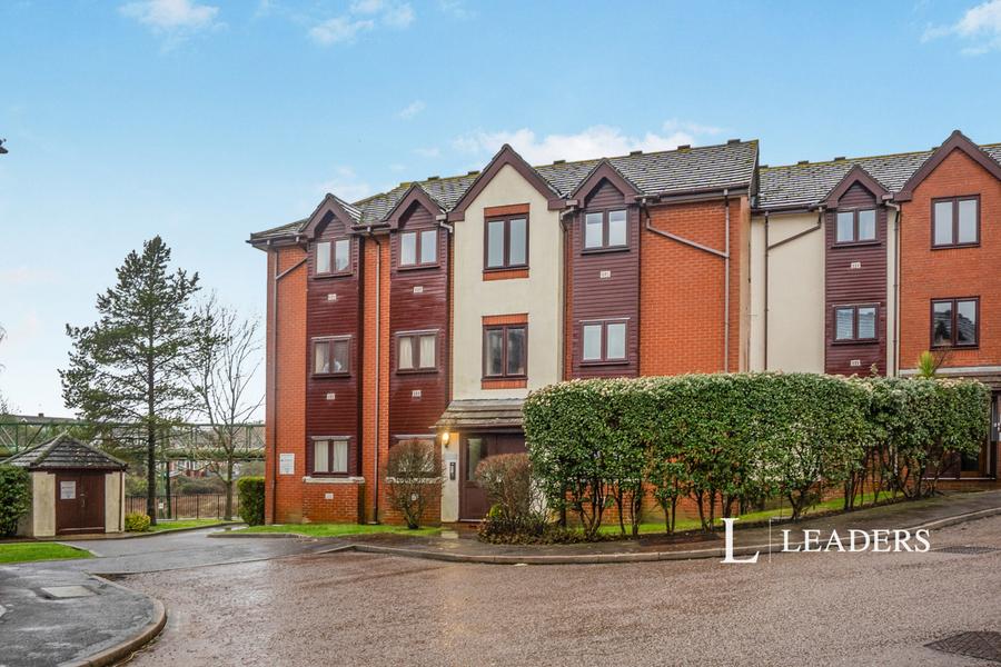 2 bedroom apartment to rent - Compass Point, Fareham, PO16 - Property View 1