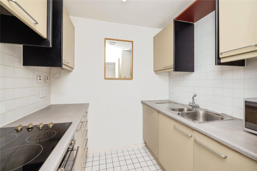 studio to rent - Cromwell Road, London, SW7 - Property View 2