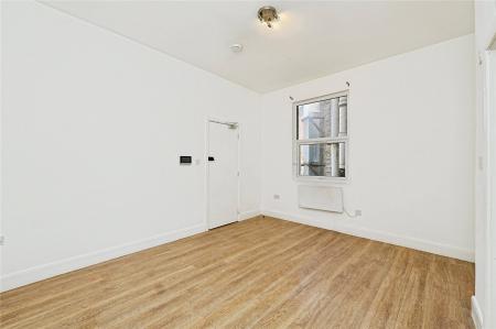 property to rent - Havelock Walk, 2 - 4 London Road, London, SE23 - Property View 2
