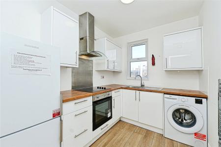 property to rent - Havelock Walk, 2 - 4 London Road, London, SE23 - Property View 3
