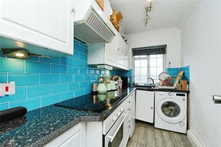 apartment to rent - Beulah Hill, London, SE19 - Property View 3