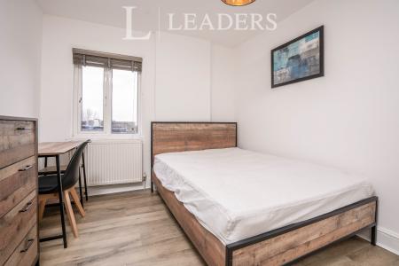 1 bedroom property to rent - First Floor Flat, 137 Kirkdale, London, SE26 - Property View 2