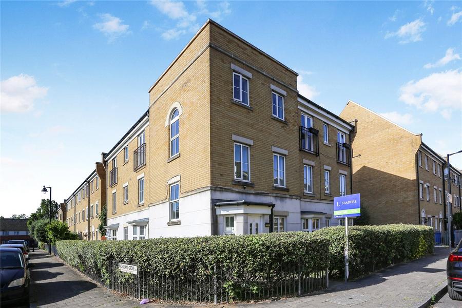 1 bedroom apartment to rent - Lynbrook Grove, Peckham, SE15 - Property View 1