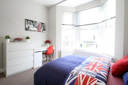 1 bedroom property to rent - Albacore Crescent, London, SE13 - Property View 2
