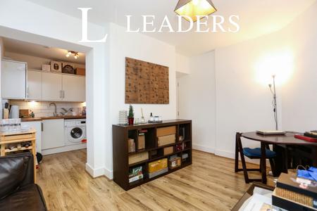 1 bedroom apartment to rent - Peabody Estate, Block D, London, SE5 - Property View 2