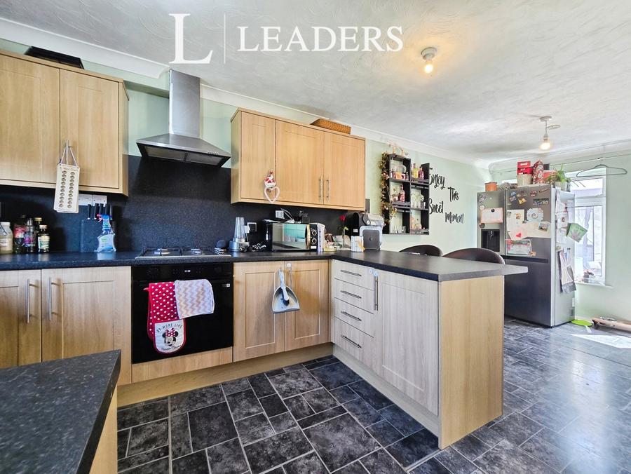 3 bedroom house for sale - Charnwood, Gosport, Hampshire, PO13 - Property View 2