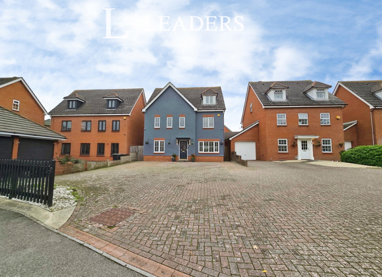 6 bedroom house for sale - Charlotte Drive, Gosport, Hampshire, PO12 - Property View 1