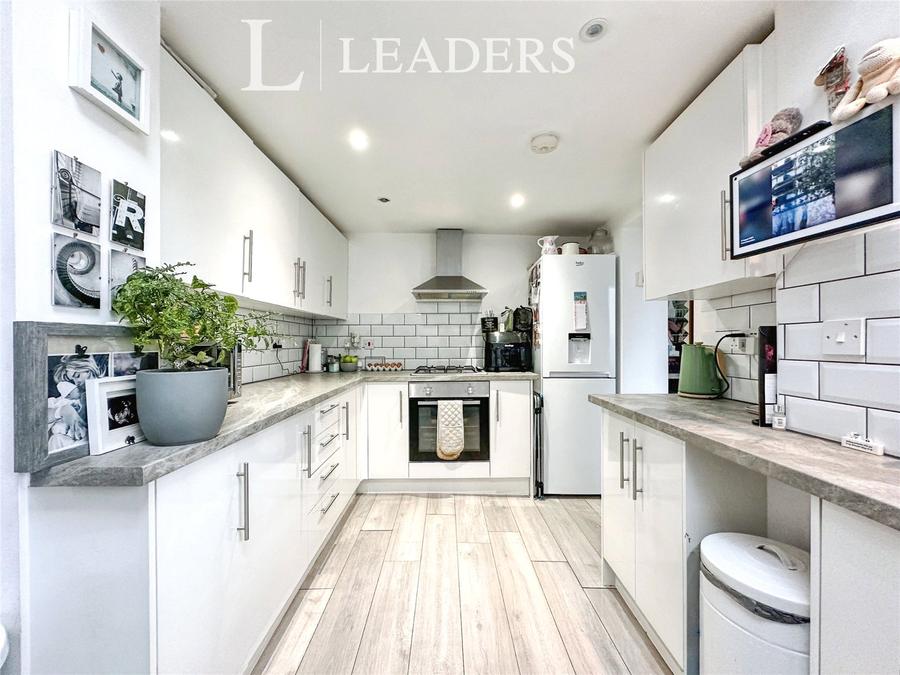 3 bedroom house to rent - Parham Road, Gosport, Hampshire, PO12 - Property View 3