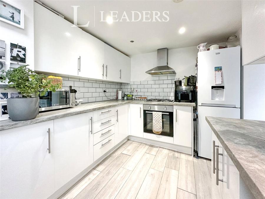 3 bedroom house to rent - Parham Road, Gosport, Hampshire, PO12 - Property View 2